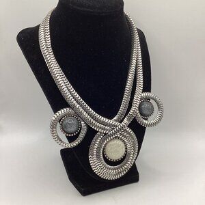 Vtg Silver Tone Spiral Designer Boutique Necklace